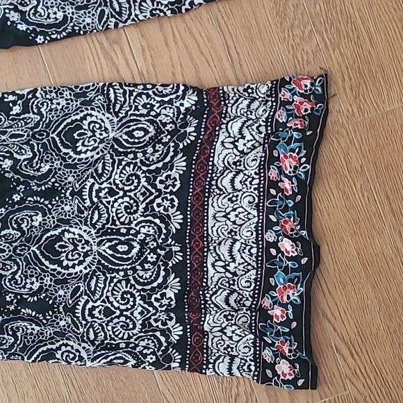 Pant Suit - Picture 2 of 3